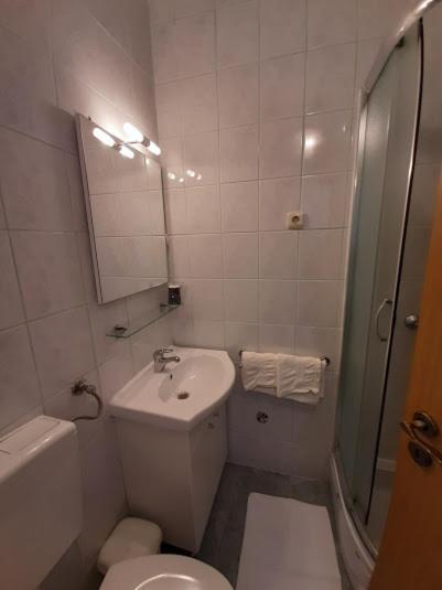 Apartmani Marta Marina Zewnętrze zdjęcie