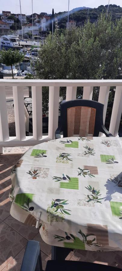 Apartmani Marta Marina Zewnętrze zdjęcie