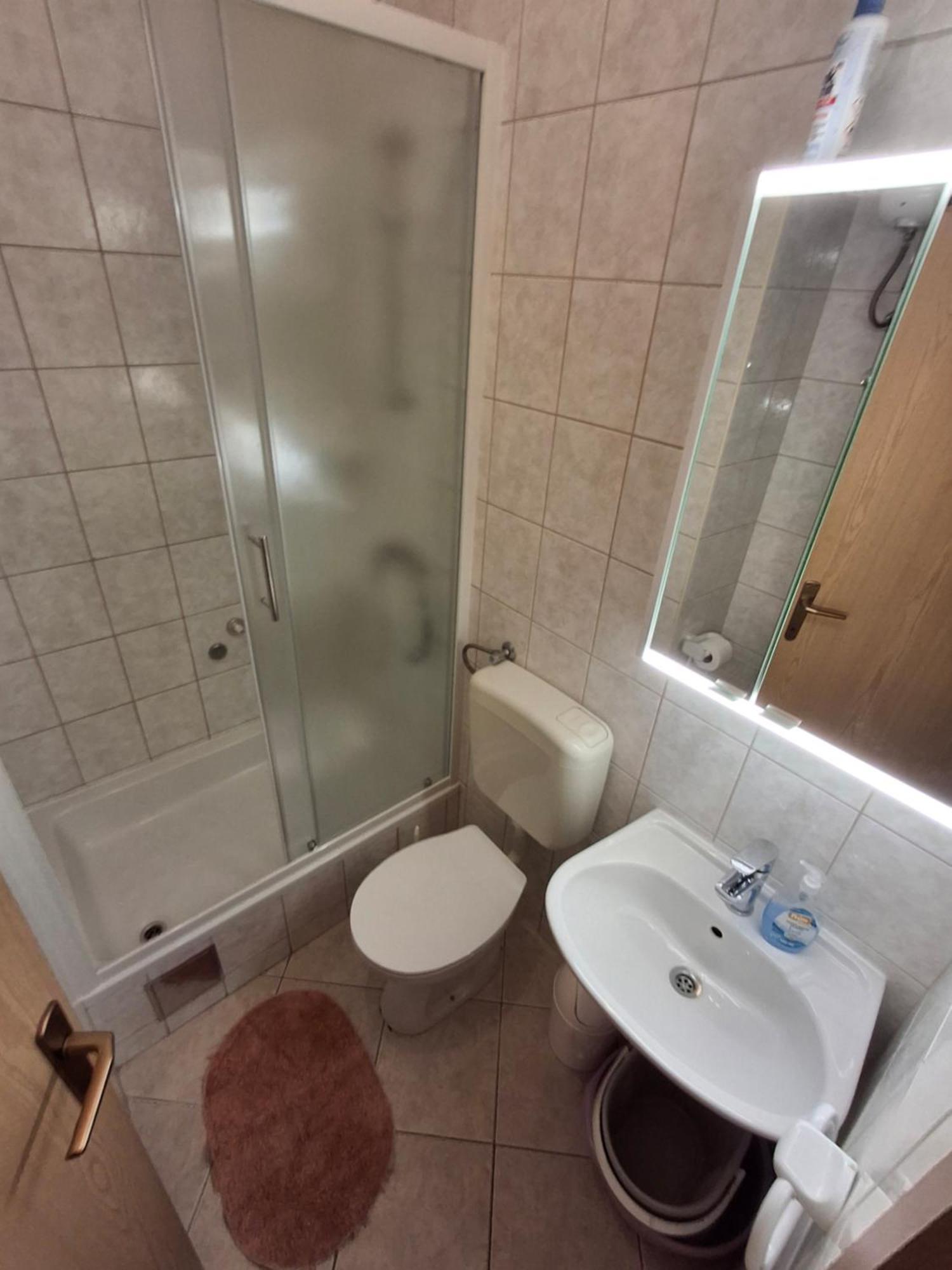 Apartmani Marta Marina Zewnętrze zdjęcie