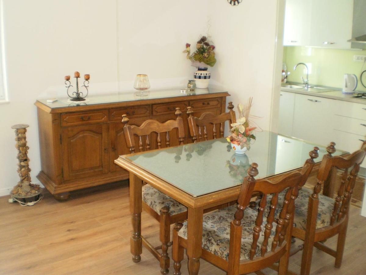 Apartmani Marta Marina Zewnętrze zdjęcie
